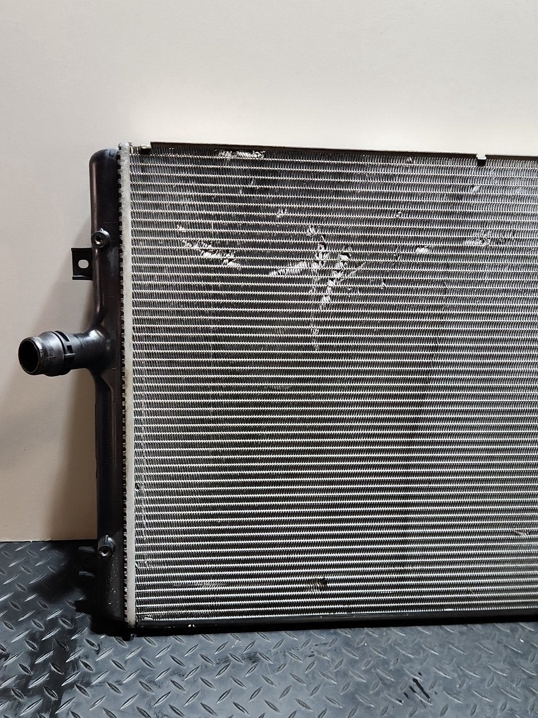 Audi A3 2L Diesel kw CBAB Genuine Engine Cooling Unit Radiator 1K0121251AB