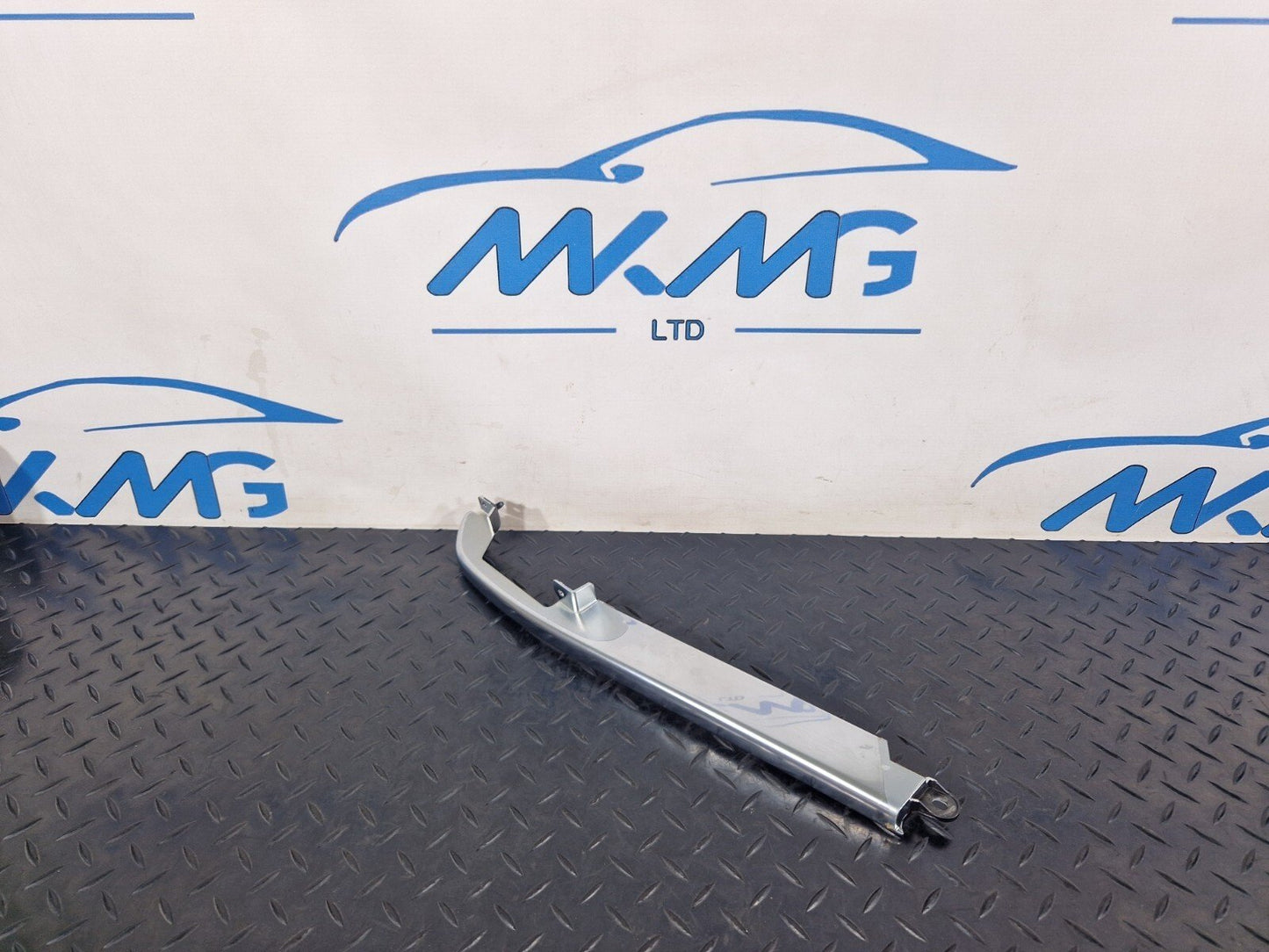 2019-ON  LAND ROVER DISCOVERY L550 LCI CENTRE CONSOLE RAIL STACK O/S LK72640E72B