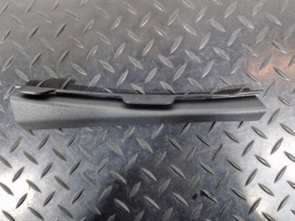 16-19 AUDI A4 B9 GENUINE RIGHT DRIVER SIDE A PILLAR BRACKET 8W0868204