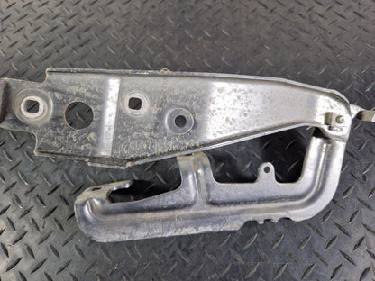 19-ON MERCEDES BENZ B CLASS W247 GENUINE FRONT LEFT BONNET HINGE A2478800128